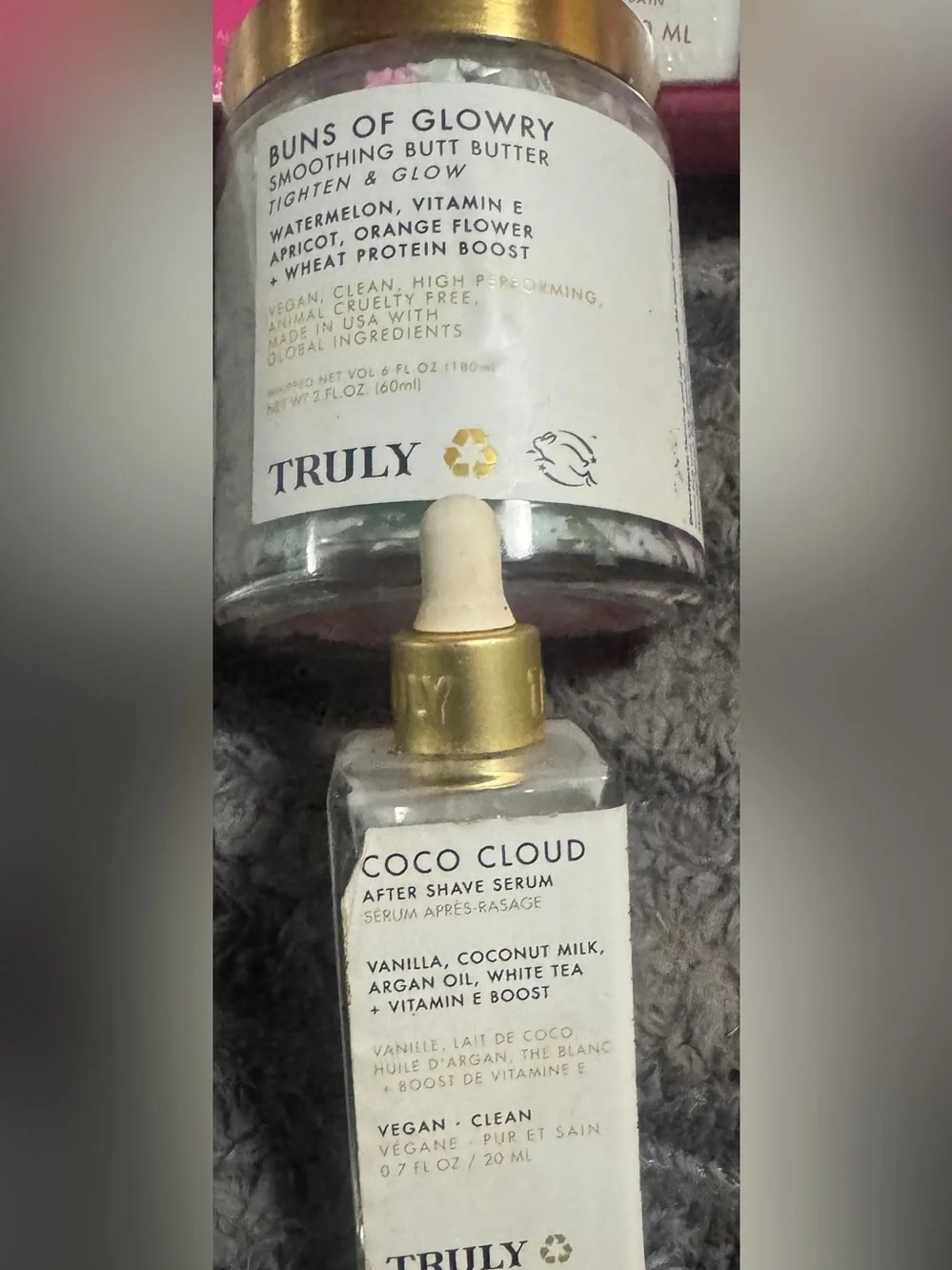 TRULY Coco Cloud After Shave Serum - White and Gold